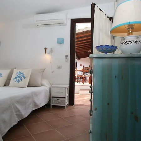 Con Discesa Privata A Mare Villasimius