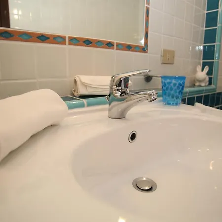 Con Discesa Privata A Mare فيلاّسيمِيوس