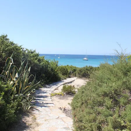 Con Discesa Privata A Mare Villa