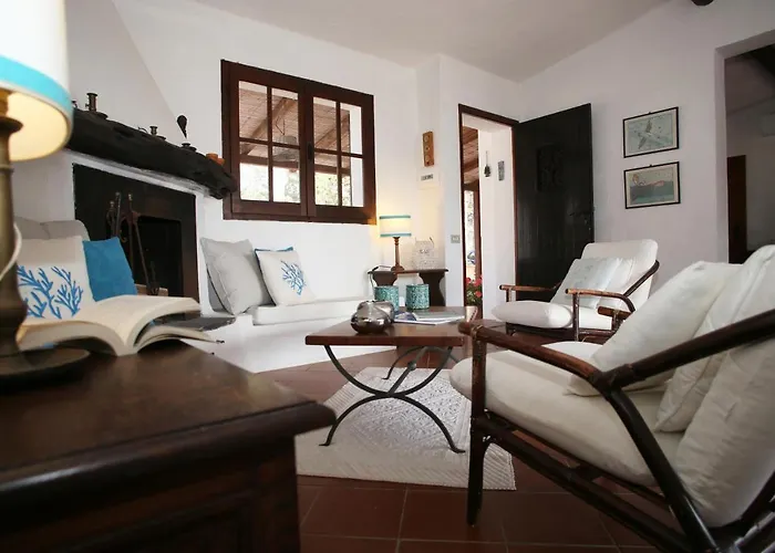 Con Discesa Privata A Mare