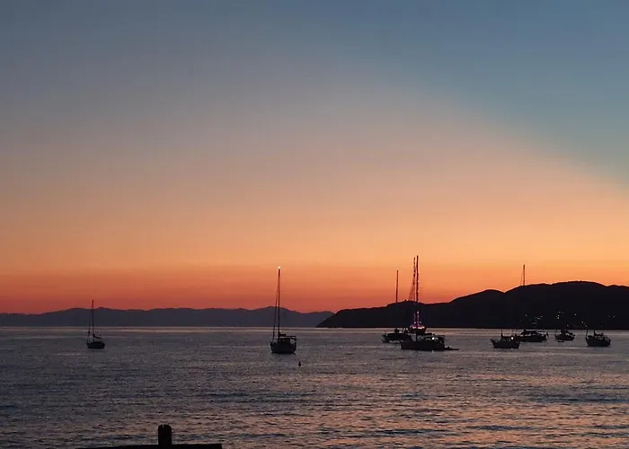 别墅 Con Discesa Privata A Mare *