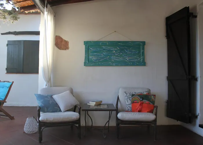 Con Discesa Privata A Mare 别墅